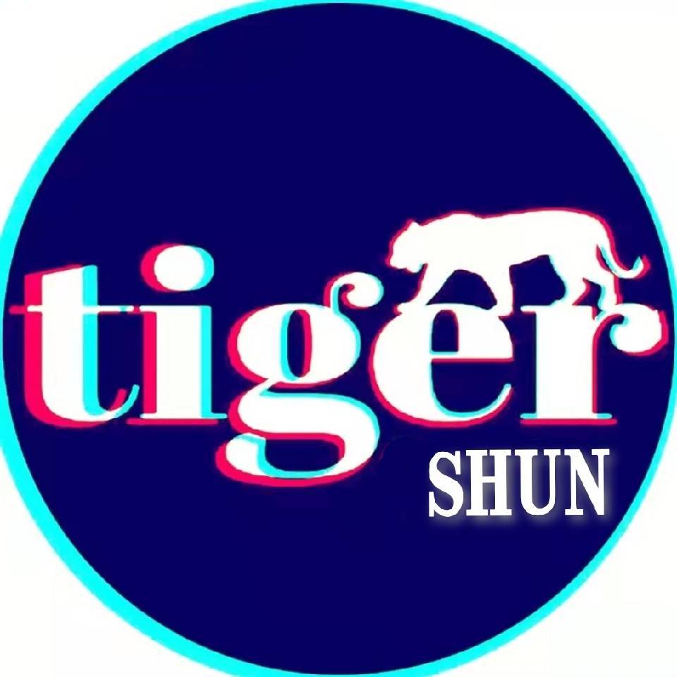 SHUN11448144